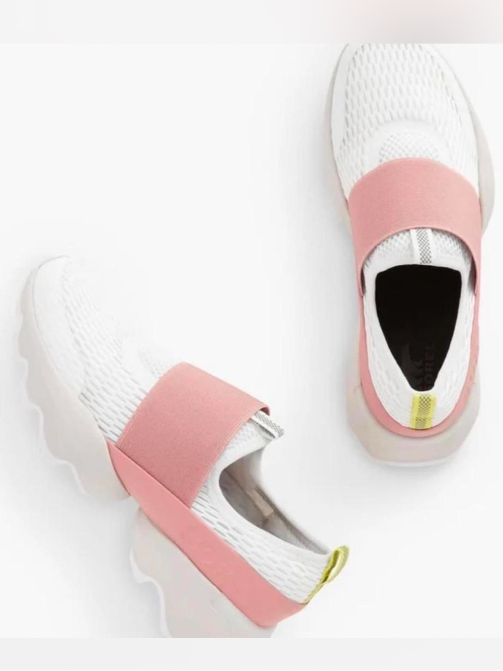 Sorel kinetic impact strab women size 9 whiteSneakers with Pink Strap and Yellow